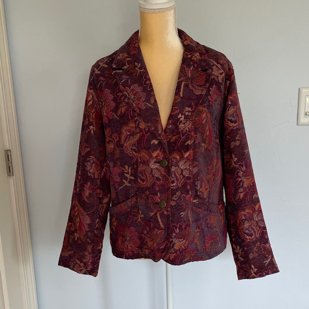 Stunning PL Coldwater Creek Burgundy Floral Blazer